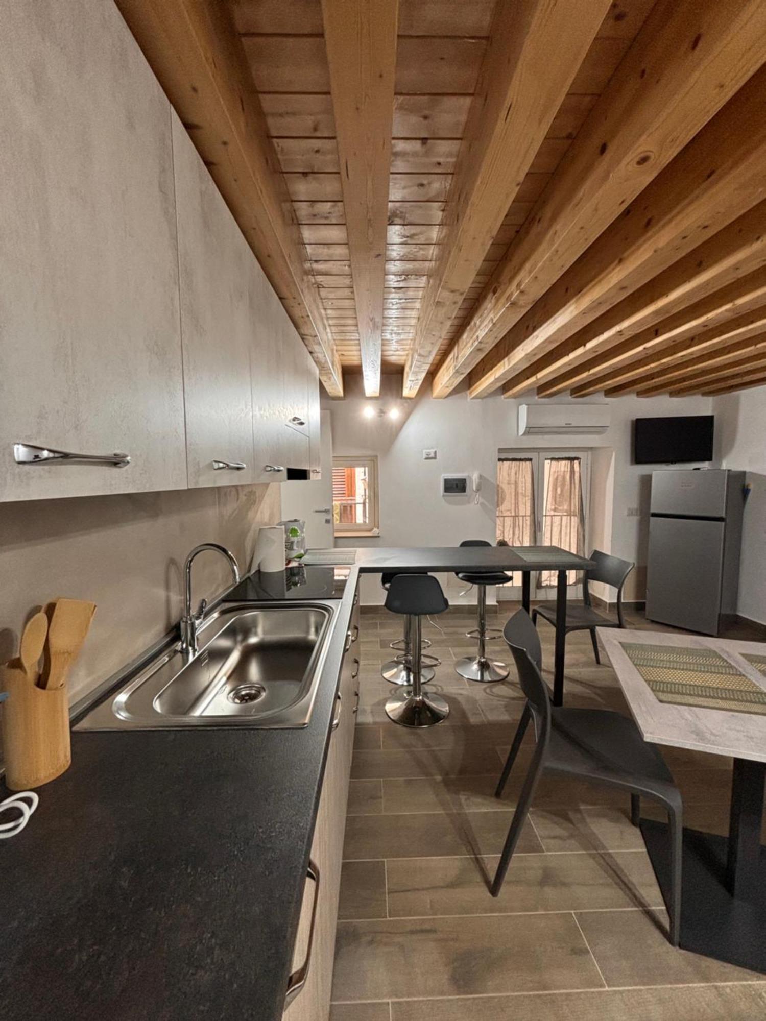 Cortile Riolo Apartment Palermo Bagian luar foto